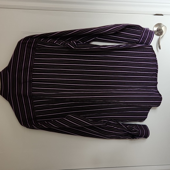 Bugatchi Uomo purple striped shirt, size medium - Picture 6 of 9